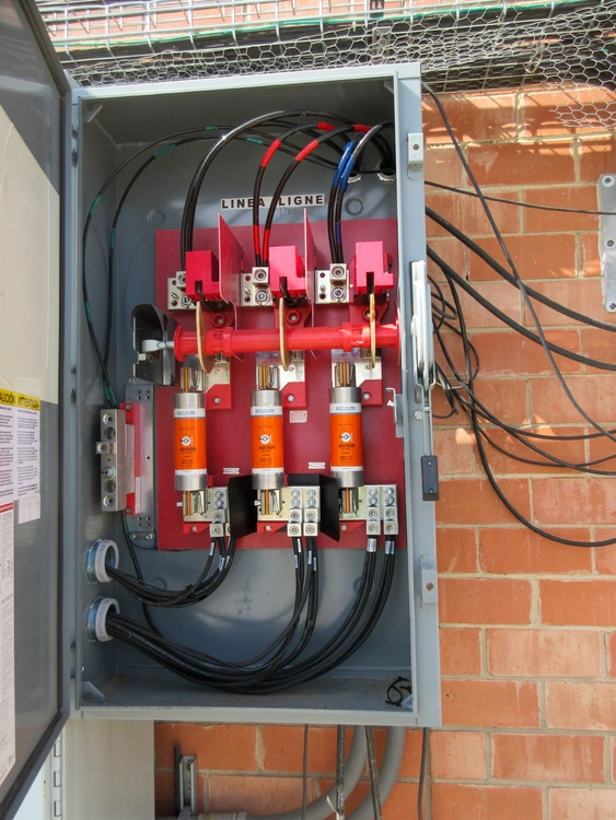 Used SQUARE D H365AWK Electrical Panels | Solutions 4 Manufacturing #943512