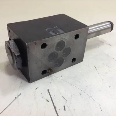 USED VICKERS DG4V3S22AMUHL760EN490