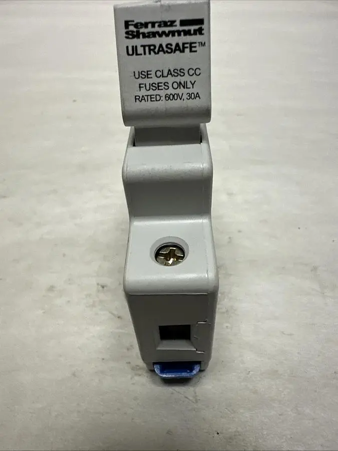 New | in-Stock FERRAZ SHAWMUT USCC1 Miscellaneous Equipment (Electrical & Power) | Surplus Asset Holdings #1202205