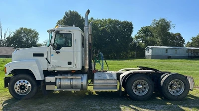 Used 2008 MACK CHU613 Conventional trucks Indiana US | Proxy Equipment #1384941