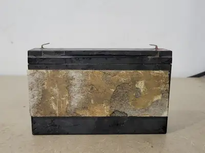 USED LITHONIA LIGHTING ELB0607