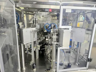 Used WEIGHPACK SYSTEMS SWIFTY 360 Form & Fill Horizontal - Pre Made Bags Illinois US | Aaron Equipment #1463039