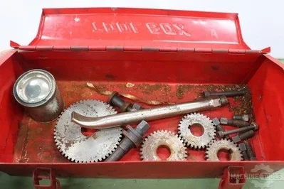 USED 1988 SKB 1660