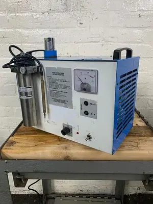 3543-300 SRA-350 H2O Hydrogen Welder for Soldering and Brazing – Includes 1 Torch