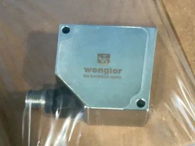 New | in-Stock WENGLOR P2PY101 Photoelectric Sensors Ohio US | HGR 24 #1263429