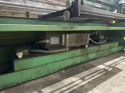 USED ACCURPRESS 713012