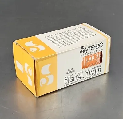 SYRELEC LAR2DF110 TIME DELAY RELAY. Loc4E-18