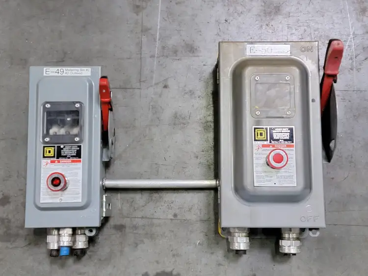 Used SQUARE D CHU362AWK/ CHU361AWK Switchgears British Columbia CA | Lenmark #243462