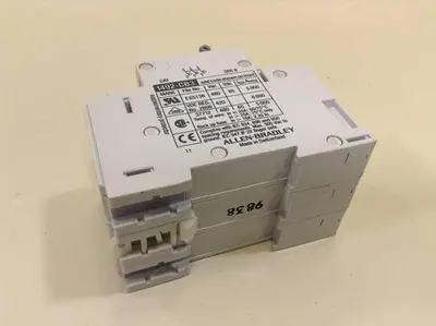 USED ALLEN BRADLEY 1492-CB3/H060 SER B