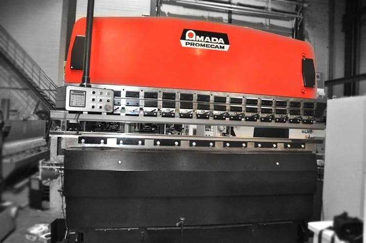 Used AMADA PROMECAM RG 150T X 3100 MM CNC Press Brakes | Apt International N.V #373139
