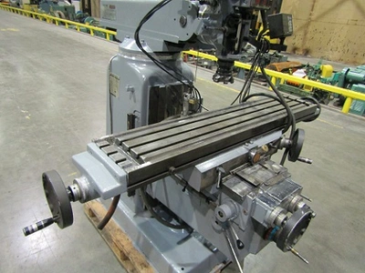 Used 2003 LAGUN FTV-4L Vertical Mills New Jersey US | National Machinery Exchange #1498256