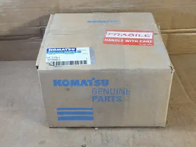 NEW KOMATSU BF3781