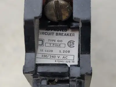 USED SQUARE D QO130