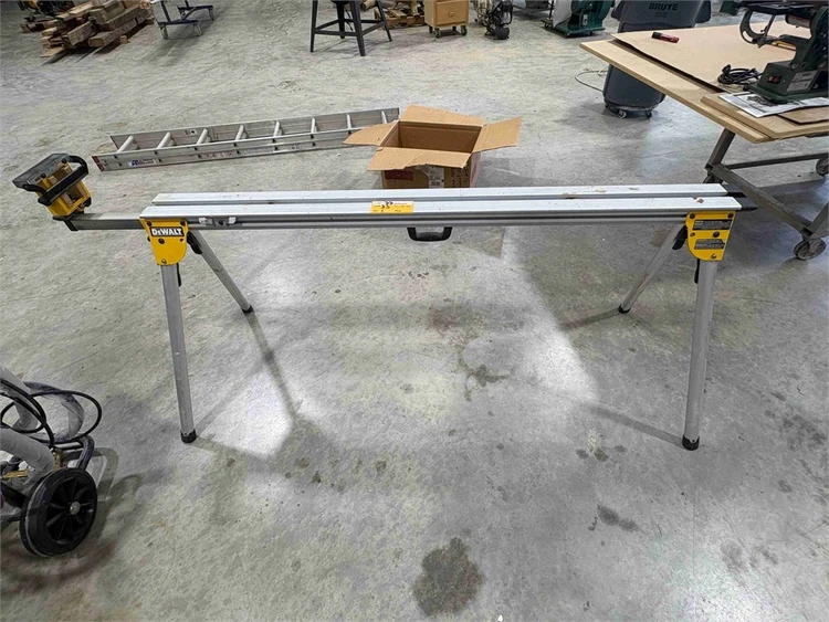 Used _UNKNOWN_ _UNKNOWN_ Woodworking Handling Equipment Texas US | MachineryMax #1249208