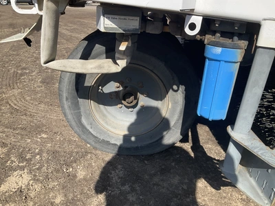 USED 2008 ELGIN PELICAN
