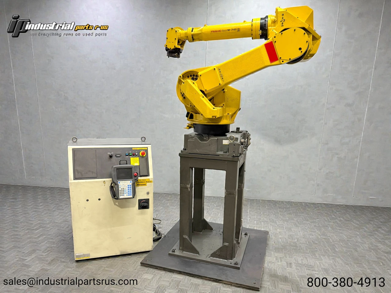 USED FANUC M-710IC