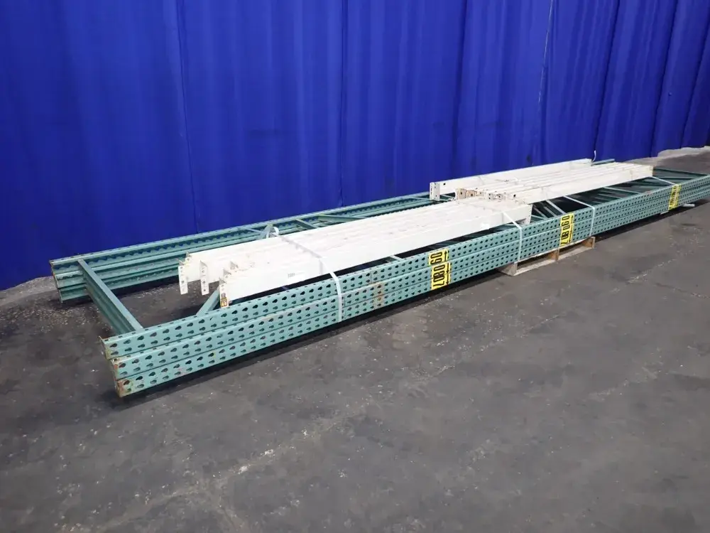 48" X 240" Pallet Racking Lot - Teardrop