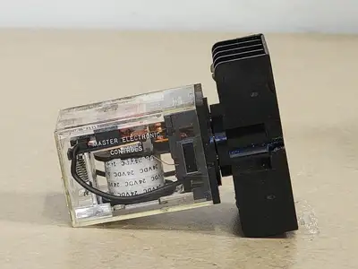 NEW MASTER ELECTRONIC CONTROLS GV-DPDT-24D