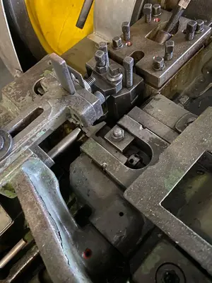 Buendgens Model USS Precision Cutoff Pin Machine