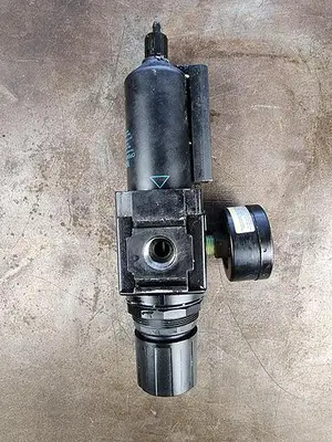 USED WILKERSON B18-04-FL00