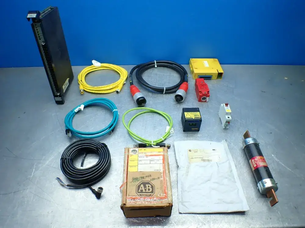 13pcs Industrial Electrical Lot Allen-bradley, Intermec, Telemecanique