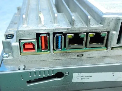USED ALLEN BRADLEY 2711PT7C22D9P