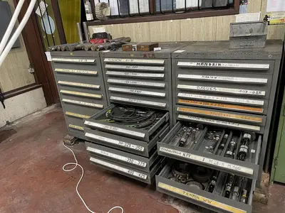 USED ZM TOOLSHOP FOR HEAVY DUTY MACHINING