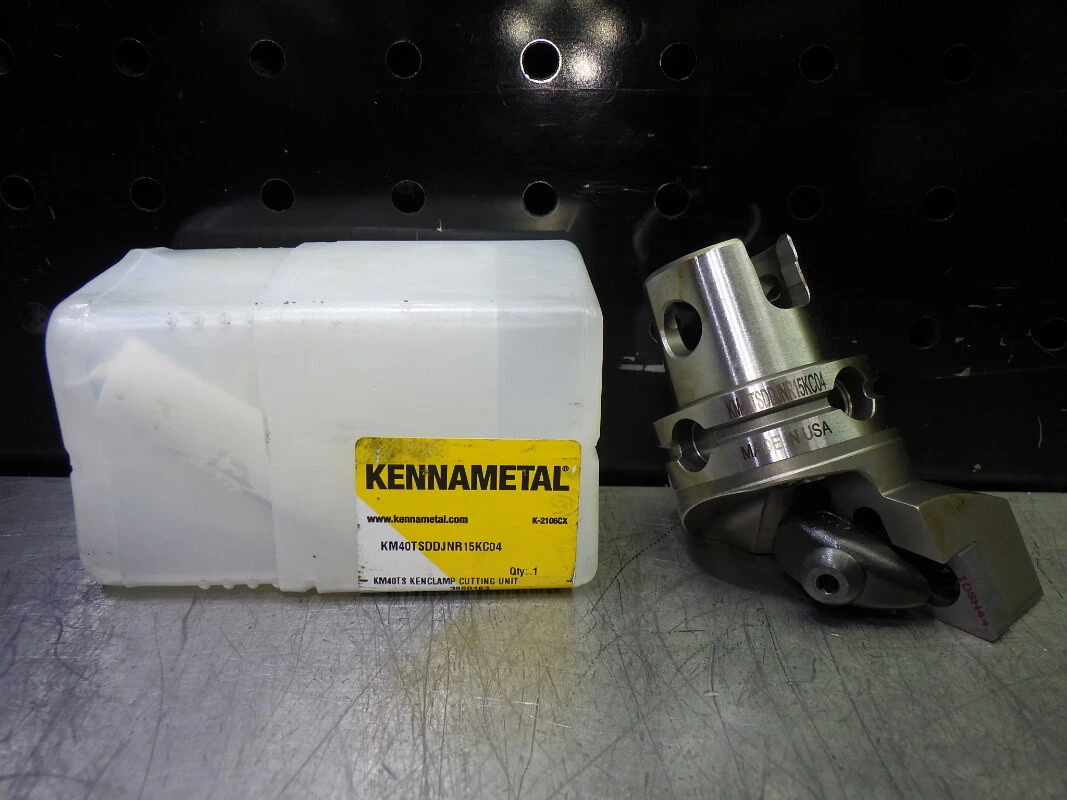 Kennametal KM40TS Coolant Thru Turning Head KM40TSDDJNR15KC04 (LOC633B)