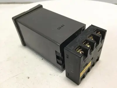 USED OMRON H5C-4D