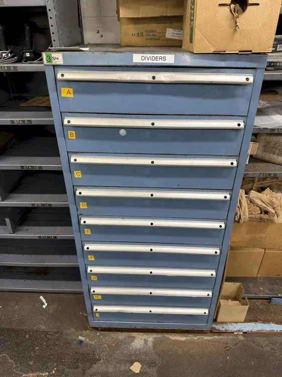 Used LISTA _UNKNOWN_ Cabinets Ohio US | Yoder Brothers machinery #1132582