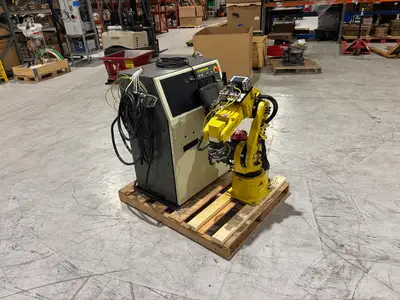 Used FANUC M-6IB ROBOT SYSTEM, CONTROLLER, CABLES, TEACH PENDANT Robot Parts | Maverick Industrial Sales #1103086