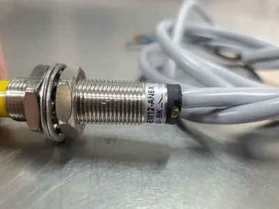 Turck Ni8U-EM12-AN6X Inductive Proximity Sensor. 5E-1/2