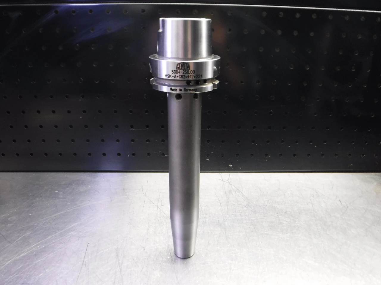 Used GEWEFA _UNKNOWN_ HSK Holders Michigan US | Superior Machine & Tool Inc #213704