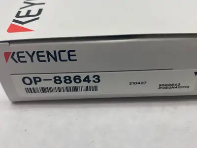 USED KEYENCE MONOCHROME POLARIZING FILTER FOR VISION SENSOR