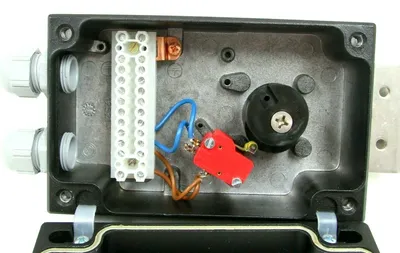 NEW AZO KLAPPE N1620696 ENCLOSED VALVE