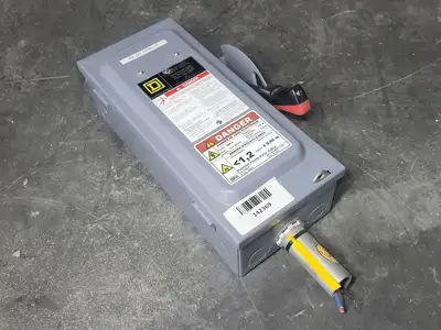 USED SQUARE D CH361