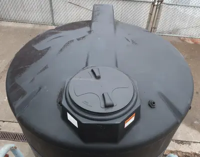 SPC8953  Tank 750 gallon vertical tank, Polypropylene, dome