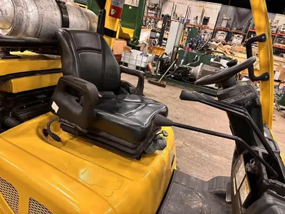 12,000 POUND HYSTER S120FTPRS FORKLIFT WITH 72" CASCADE CLAMP