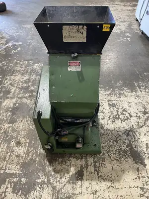 Used Rapid Granulator 614-SR Granulators Michigan US | Maverick Industrial Sales #1400735