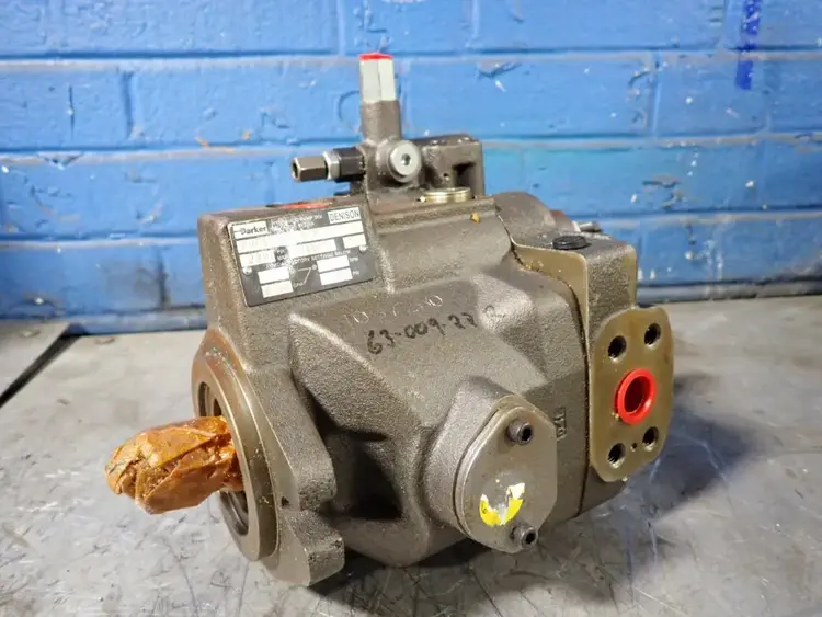 Used PARKER PVP1620K8R2M12 Hydraulic Pumps Ohio US | HGR 24 #737915