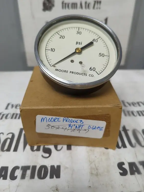 New | in-Stock MOORE 0-60 Universal Pressure Meters Ohio US | Surplus Asset Holdings #1234972