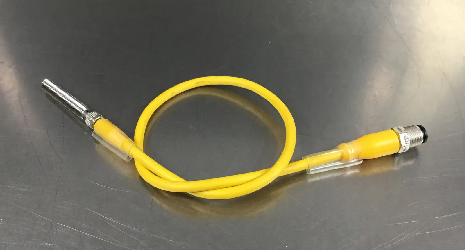 BALLUFF BES-01AU Proximity Sensor w/ BCC052P Cable 5E-1/2