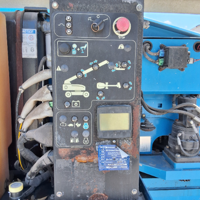 USED 2015 Genie S-40