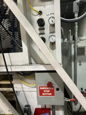 LYLE INDUSTRIES 140P2 Used Horizontal Trim Press (Punch & Die) | PlastiMach Corp (7)