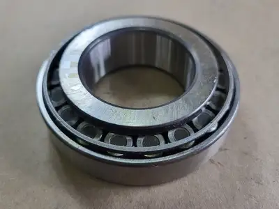 NEW SKF 32209 J2/Q