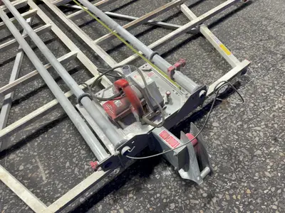 Used MILWAUKEE 6410 Woodworking Panel Saws Ohio US | HGR 24 #1186269