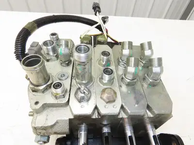 Hyster E100XN Forklift Hydraulic 4-Lever Spool Valve Forklift Mast Control