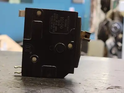 USED SQUARE D QO130