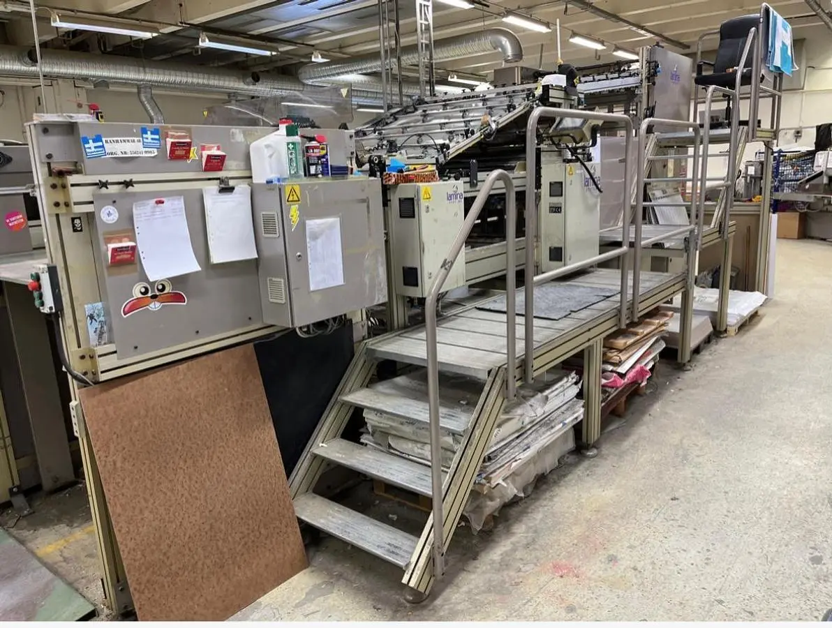 USED 1998 LAMINA 1114 FA