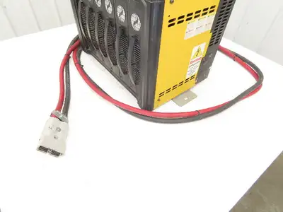 Used HAWKER _UNKNOWN_ Battery Chargers Indiana US | Arrow Industrial #1460335